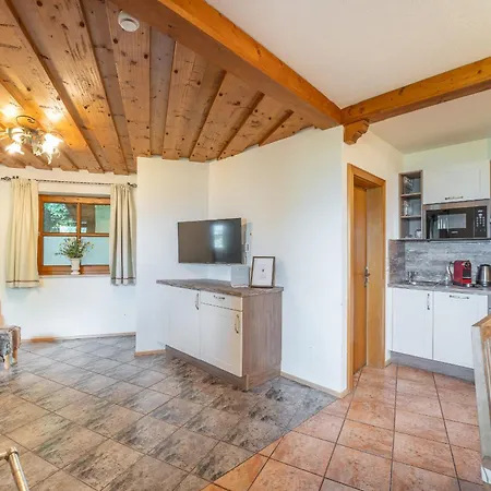 Appartementhaus Landhaus Alpenjuwel Appartement *
