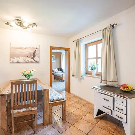Apartment Appartementhaus Landhaus Alpenjuwel Sankt Johann im Pongau