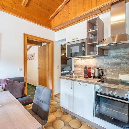 Appartementhaus Landhaus Alpenjuwel *
